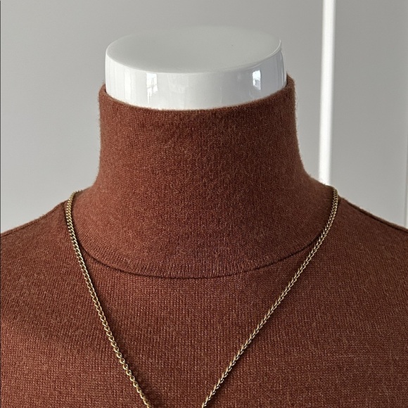 RW&Co Umber Turtleneck Pullover - Picture 4 of 10